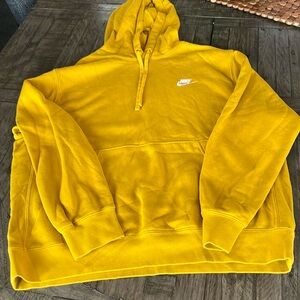 Nike soft sweatshirt